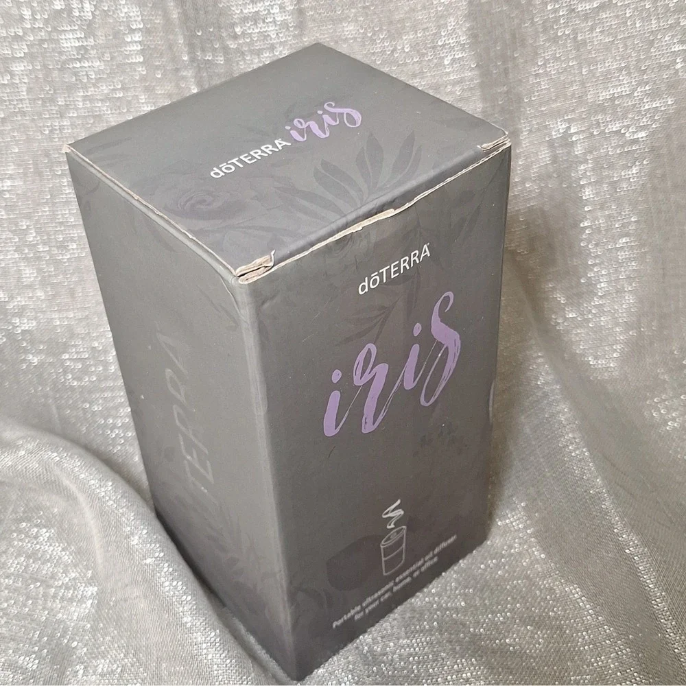 DoTERRA Iris Portable Ultrasonic Essential Oil USB Diffuser Car Home Auto Off